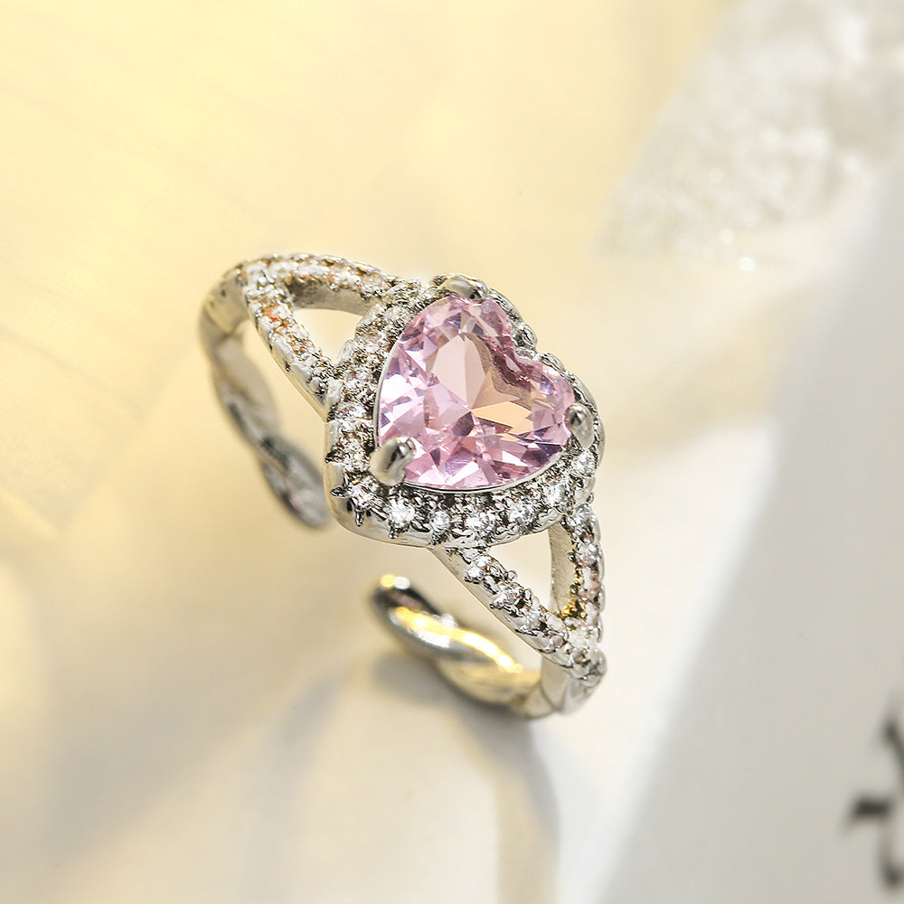 Minimalist Luxe Copper Ring with 18K Gold Plating and Cubic Zirconia Heart Shape for Women