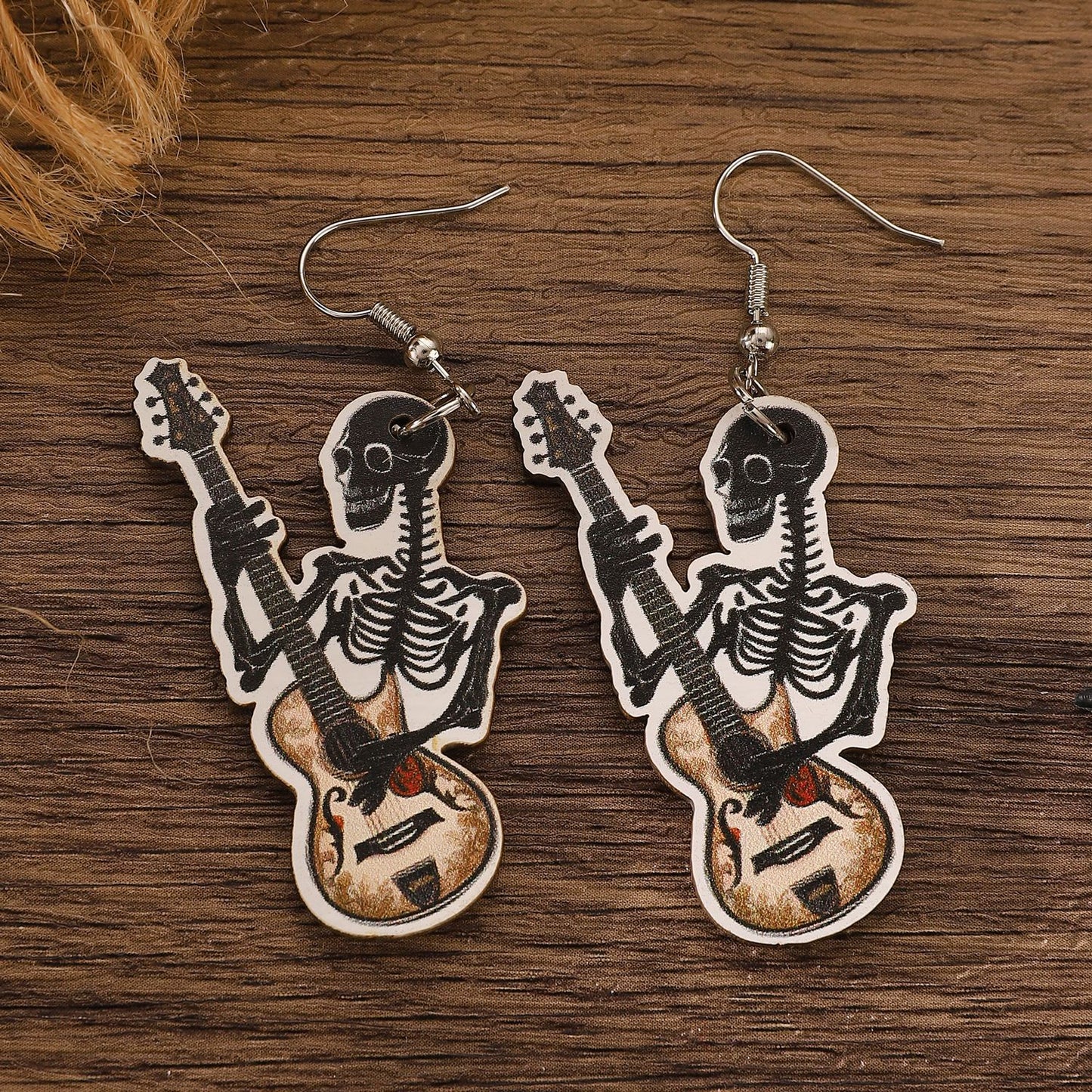 Pendientes góticos de madera de calavera de Halloween, flamenco, calabaza y fantasma con estampado