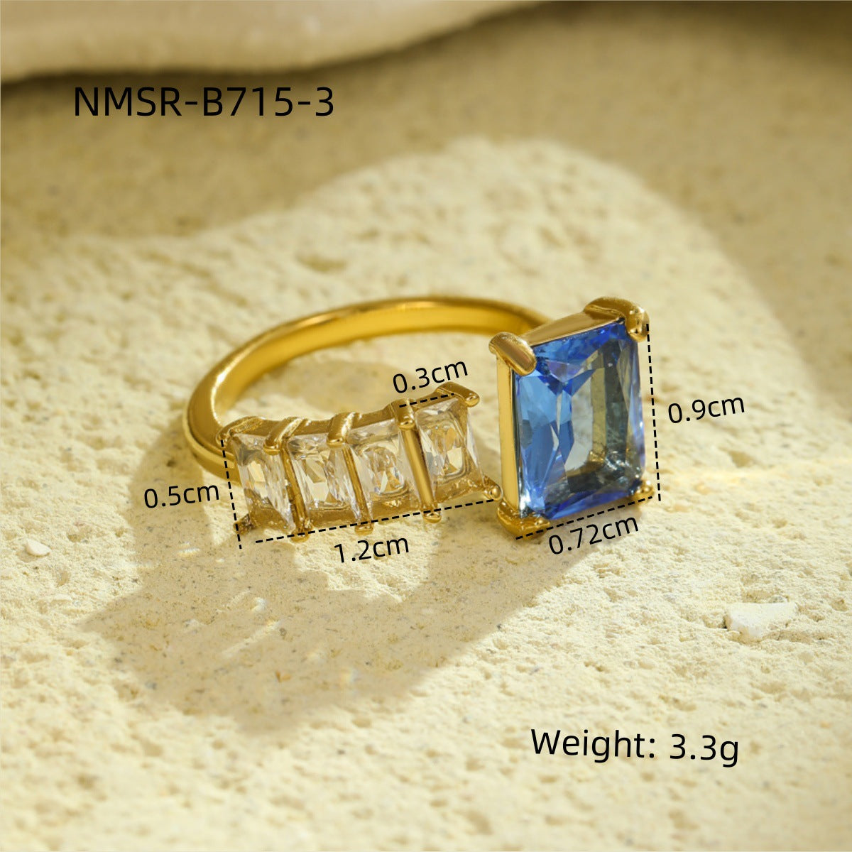 Anillo Abierto Lujoso Minimalista de Acero de Titanio con Incrustaciones de Circonita Cuadrada y Diseño de Corazón para Mujer