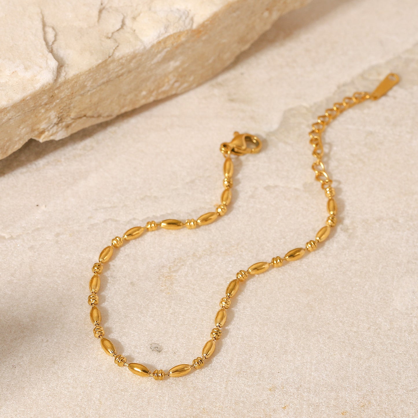 INS-Inspired Women's Geometric Stainless Steel Bracelet with 18K Gold Plated Oval Beads and Minimalist Chain Design