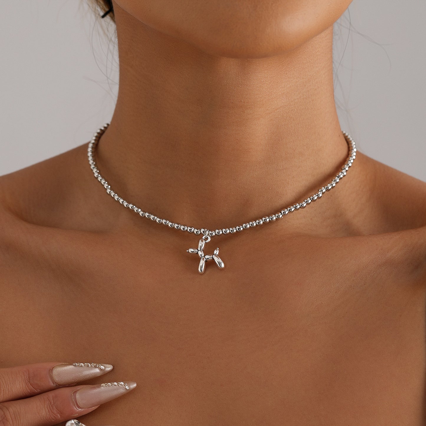 Fashion Minimalist Stainless Steel Dog Pendant Clavicle Necklace for Women with Electroplated Finish