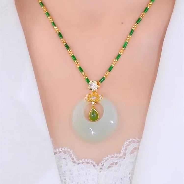 Collana a Forma di Goccia d'Acqua dal Design Originale in Acciaio al Titanio con Ciondolo in Rame Placcato Oro e Catena a O per Donne e Uomini