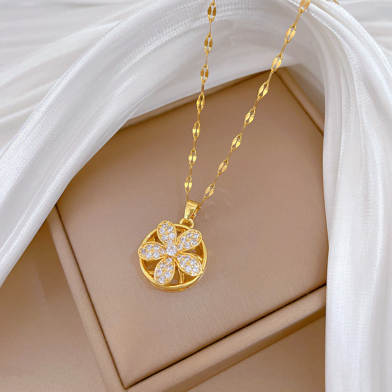 Sweet Elegant Rotating Five-Petal Floral Geometric Rhinestone Pendant Titanium Steel Necklace for Unisex