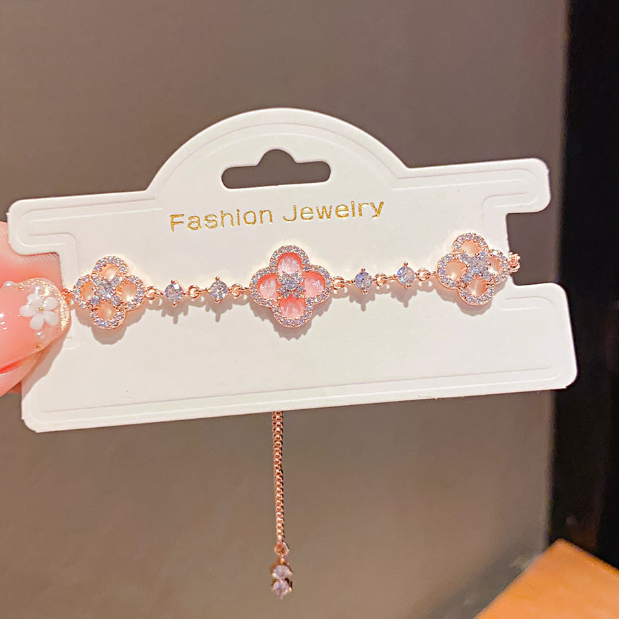 Luxury Elegant 18K Gold Plated Brass Floral Inlaid Cubic Zirconia Bracelet for Women