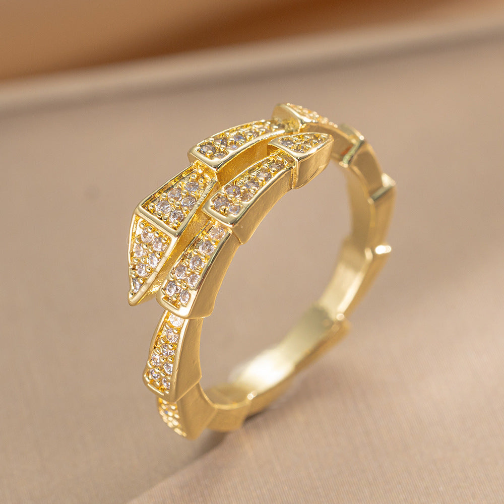 Luxury Minimalist Adjustable Open Ring for Women with Gold-Plated Copper Band and Zircon Stone Accent in Heart and Floral Shape