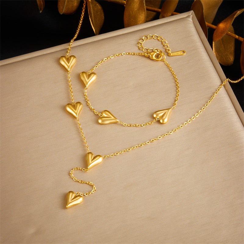 Gold Plated Stainless Steel Heart Charm Bracelet and Necklace Set for Women Fashionable Office Lady Commuting Jewelry