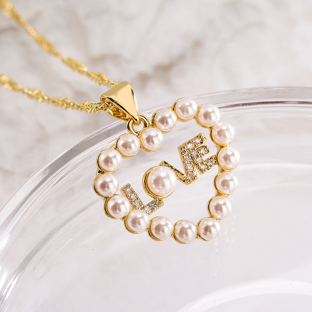 Collana Pendente a Cuore Minimalista in Rame con Zirconi e Perle per Donna