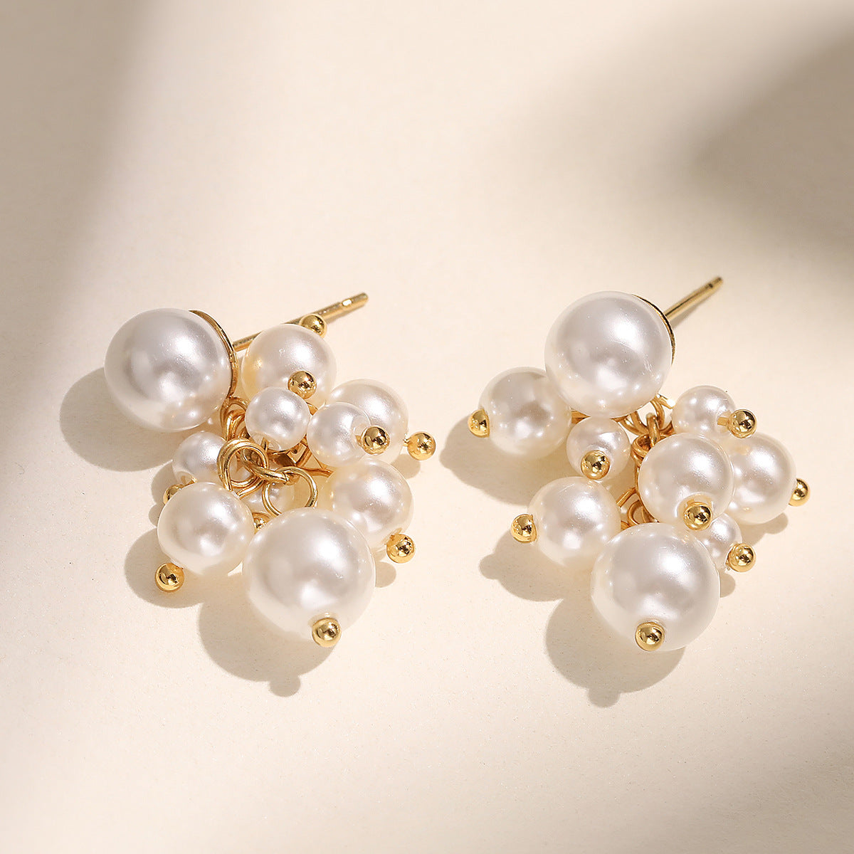 Elegant Minimalist Geometric Pearl Stainless Steel Earrings for Women