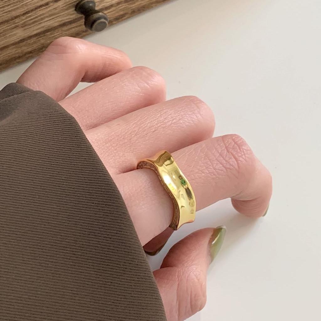 Anello da donna minimalista in argento sterling 925 con zirconi cubici pavé