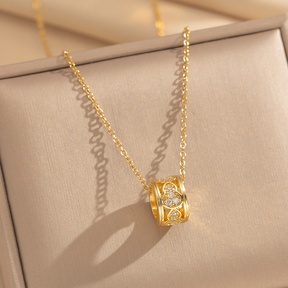 Collana con Pendente Rotondo a Forma di Zucca in Acciaio al Titanio Placcato Oro 18K Leggero Lusso con Intarsio di Zirconi, Unisex