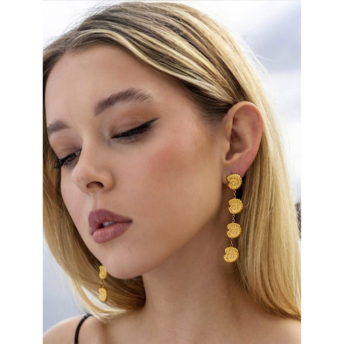 Collar con colgante de concha marina de acero inoxidable chapado en oro de 18 quilates estilo Ins para mujer, ideal para la playa en verano