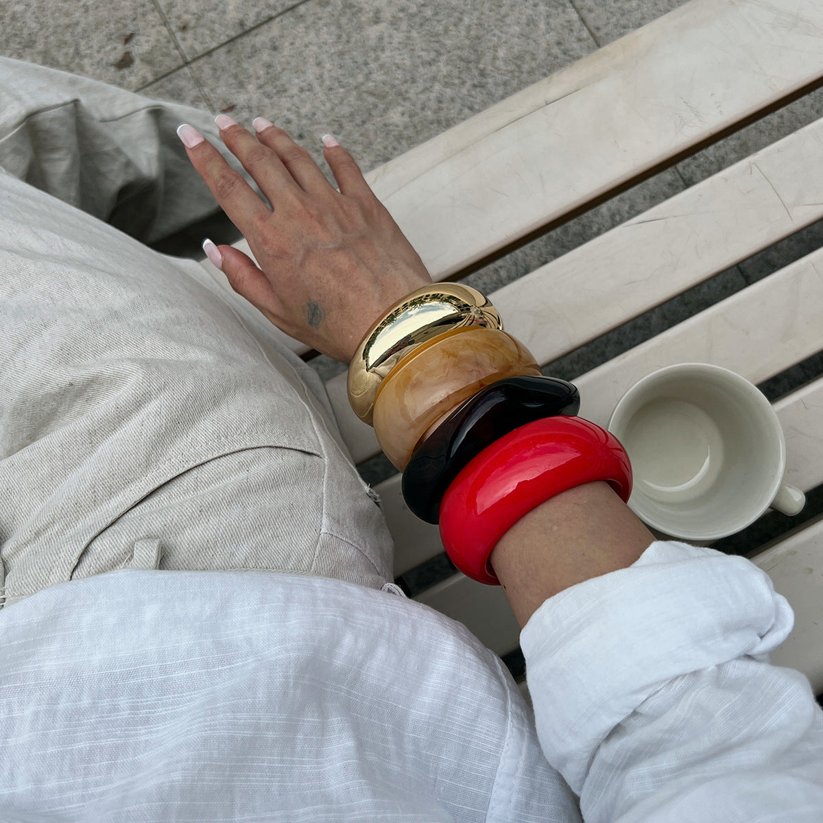 Elegant Gradient Geometric Resin Acrylic Plated Cuff Bracelet