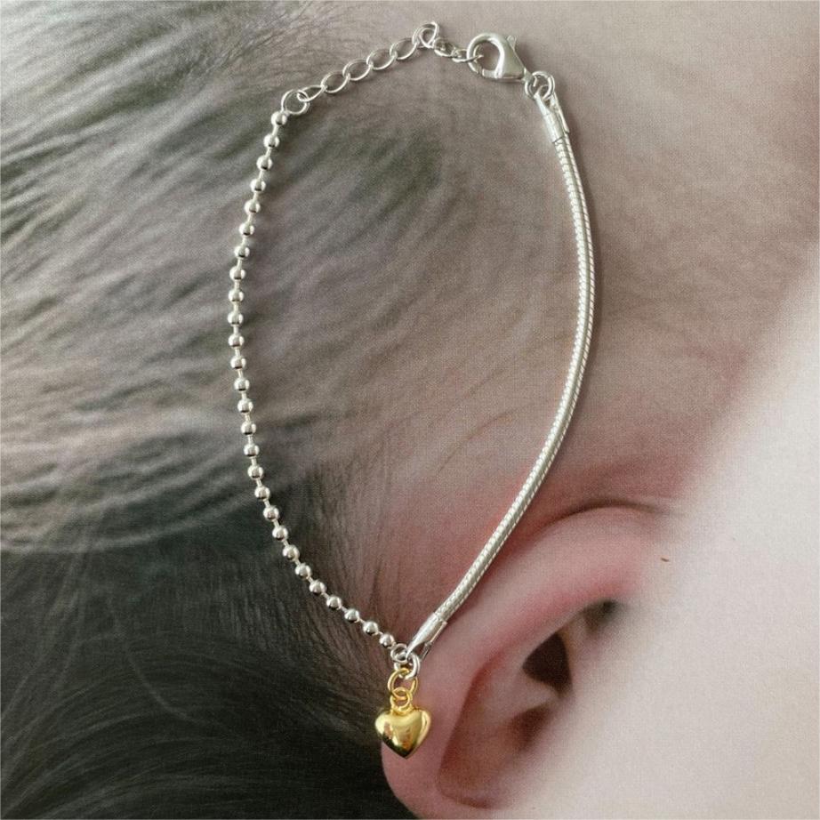Minimalist Geometric Heart-Shaped S925 Sterling Silver Bracelet with Color-Contrast Beads