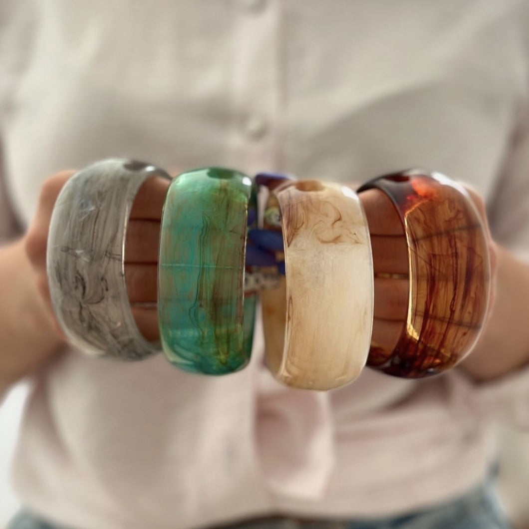 Bracciale in acrilico geometrico irregolare
