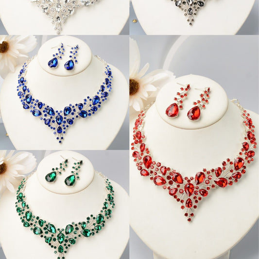 Vintage Baroque Floral Alloy Rhinestone Plated Necklace and Earring Set for Women Wedding Party