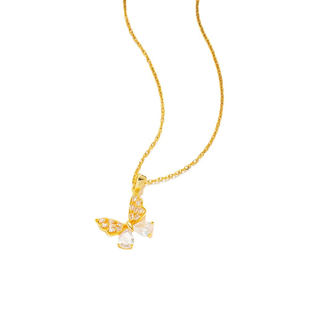 Collana Minimalista con Ciondolo a Farfalla in Acciaio al Titanio con Intarsio di Strass su Catena a O da Donna