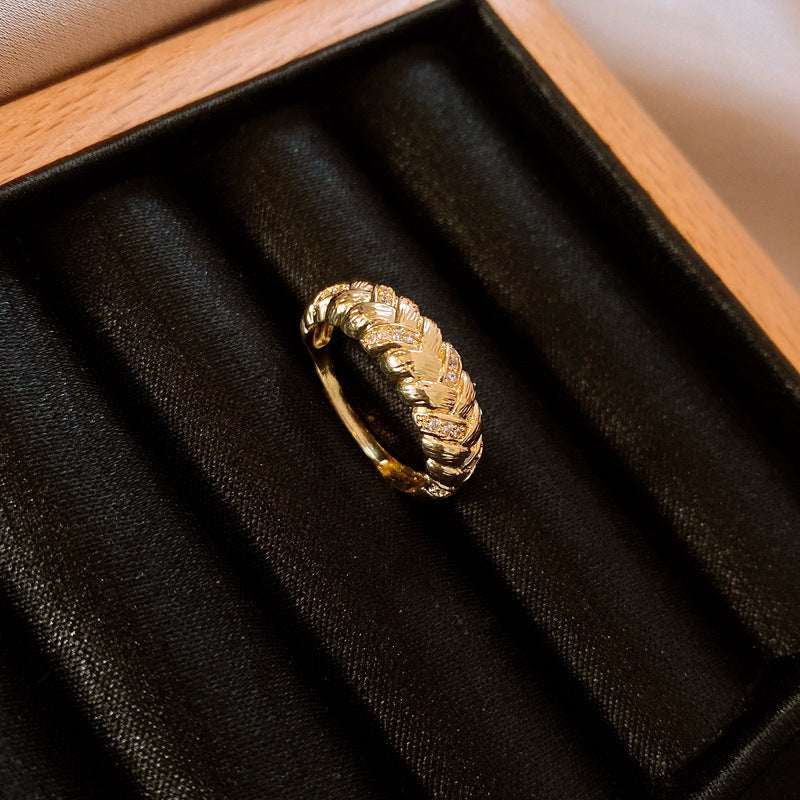 Anello regolabile da donna in zirconi quadrati con geometria in stile vintage, in rame con estetica retrò artistica