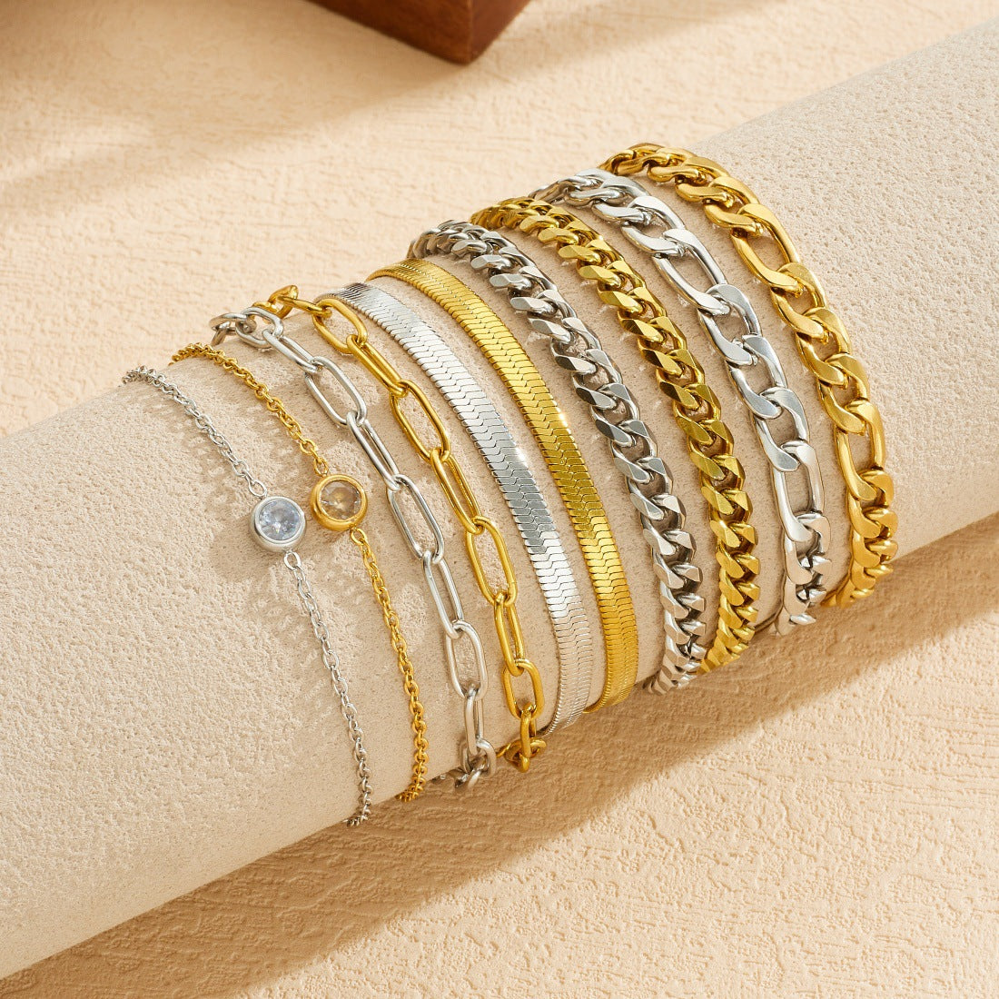 Minimalist Streetwear Gold Plated Stainless Steel Layered Cuban Link and Curb Chain Bracelet Set for Women