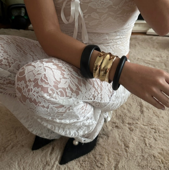 Vintage Streetwear Geometric Plated Alloy Cuff Bracelet