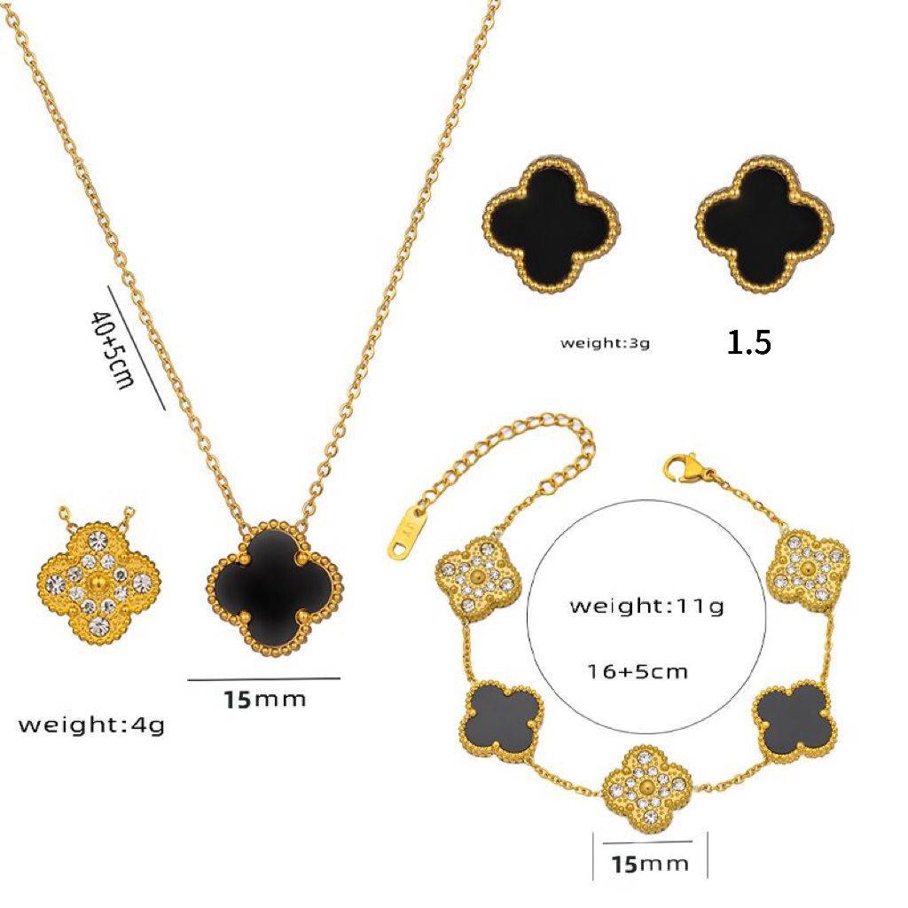 Set di Collane da Donna Minimaliste di Lusso con Cuore e Forme Geometriche in Acciaio al Titanio, Placcate Oro e con Catena a O