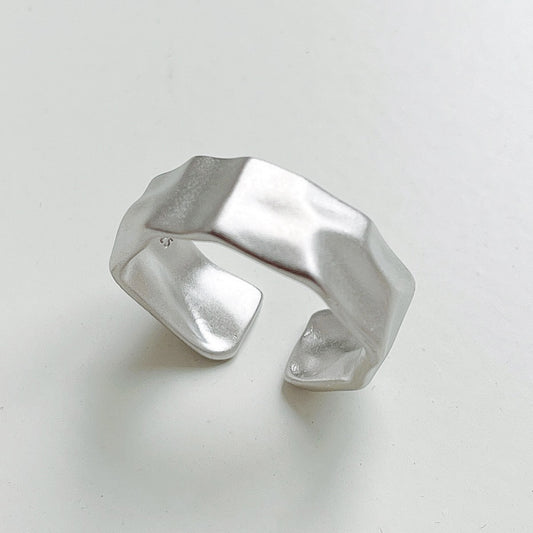 Anillo Abierto Irregular Geométrico Minimalista Chapado Mate de Plata de Ley 925 para Mujer