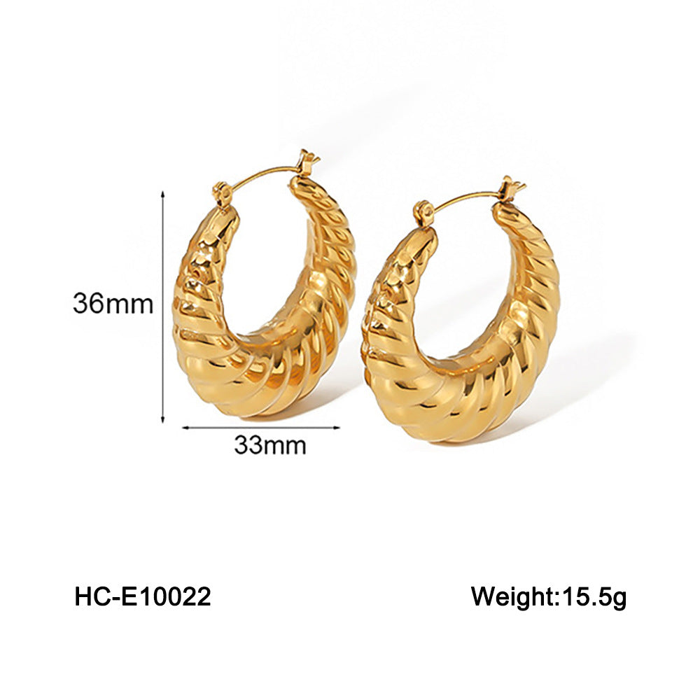 INS-Inspired Hollow Titanium Steel Ear Cuffs with 18K Gold Plating, Croissant-Shaped Geometric Earrings for Women