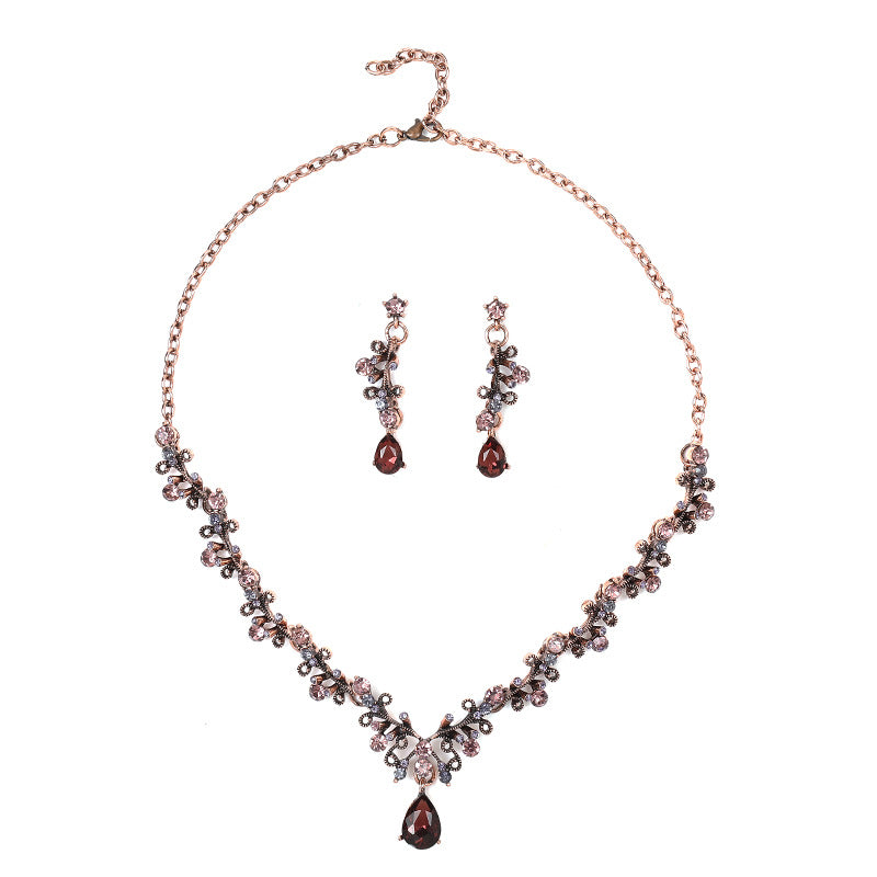 Vintage Botanical Leaf and Teardrop Pendant Necklace Set with Alloy Plated O-Chain for Women