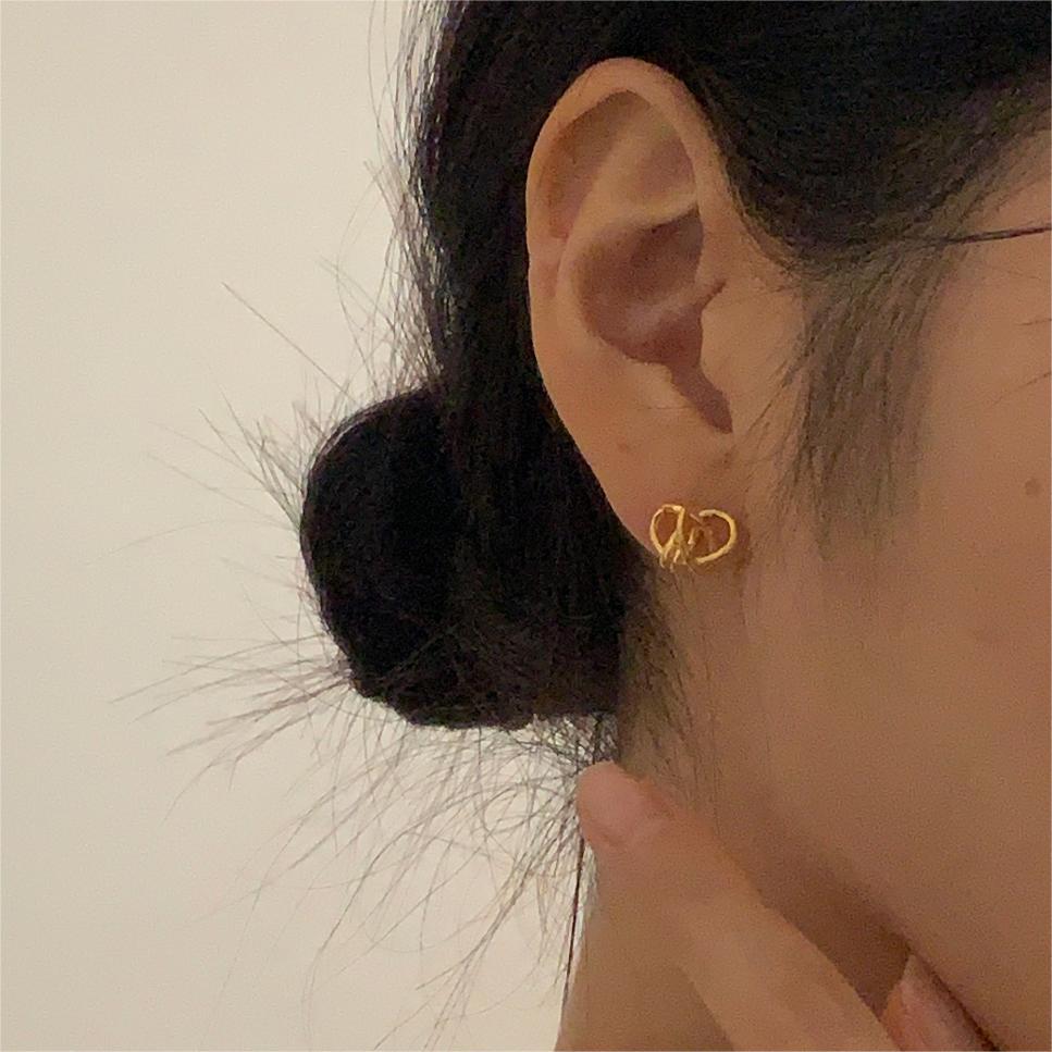 Minimalist Sweet 925 Sterling Silver Plated Geometric Letter Knot Stud Earrings