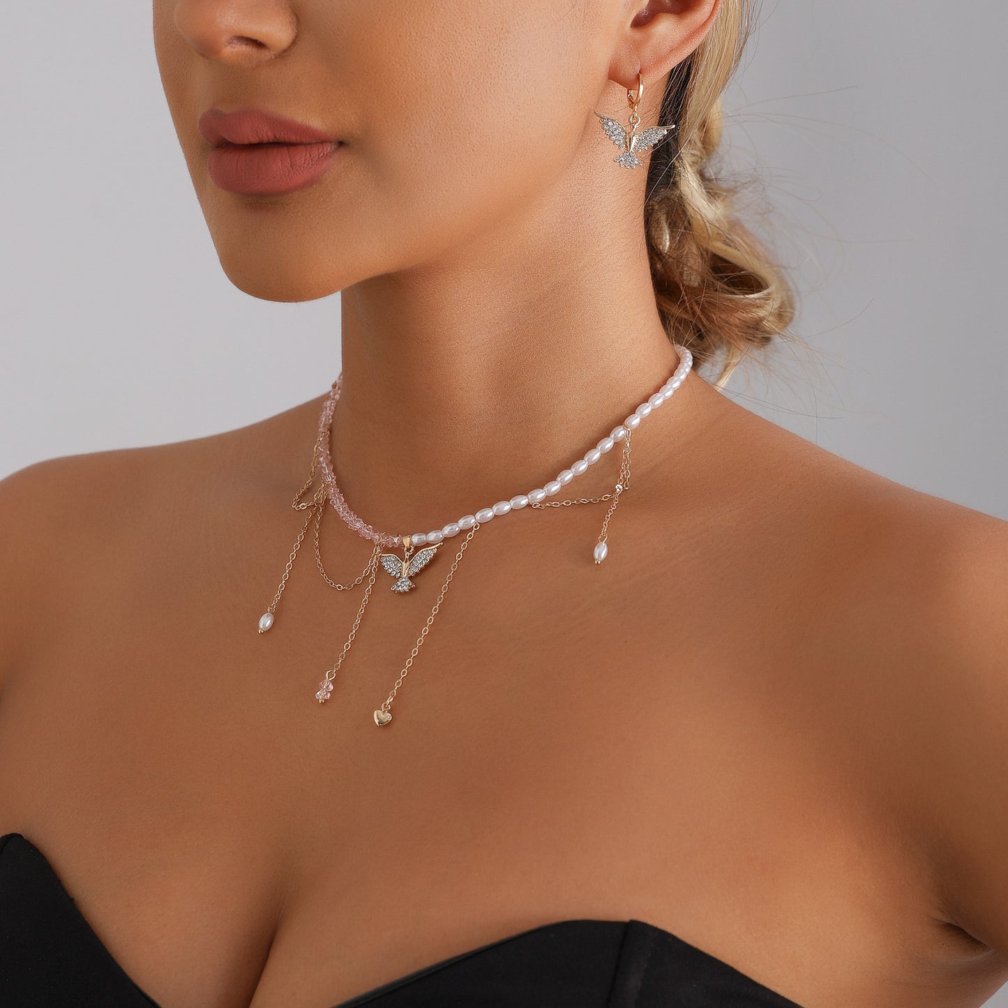 Fashion Rhinestone Crystal Pearl Wing Geometric Alloy Plated Tassel Necklace for Women