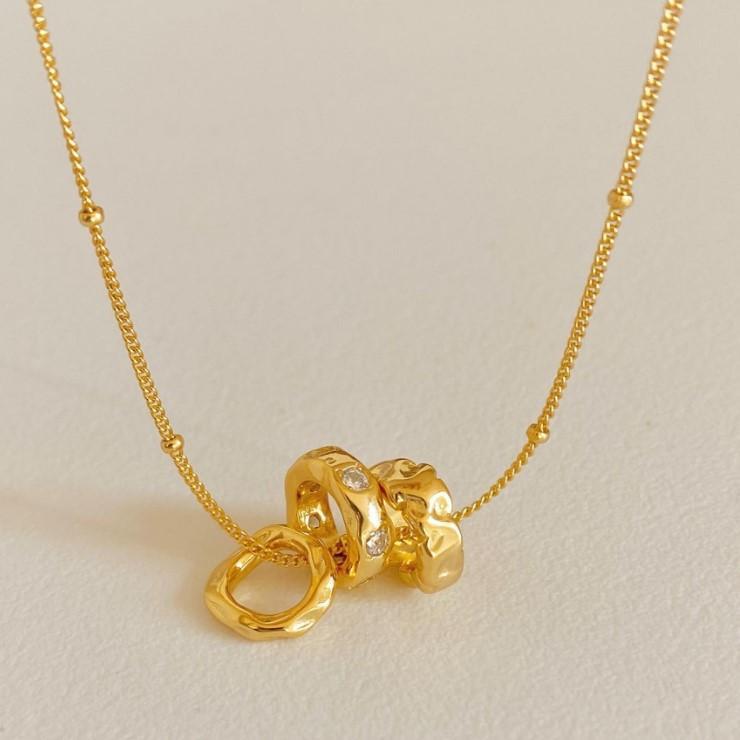 Elegante Collana con Ciondolo Geometrico in Zirconia Cubica in Argento Sterling 925