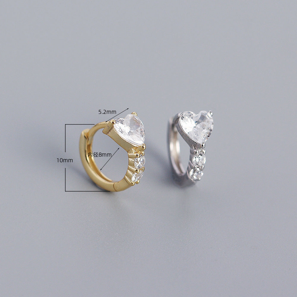 Sweet Minimalist Heart-Shaped S925 Sterling Silver Stud Earrings with Cubic Zirconia Inlay