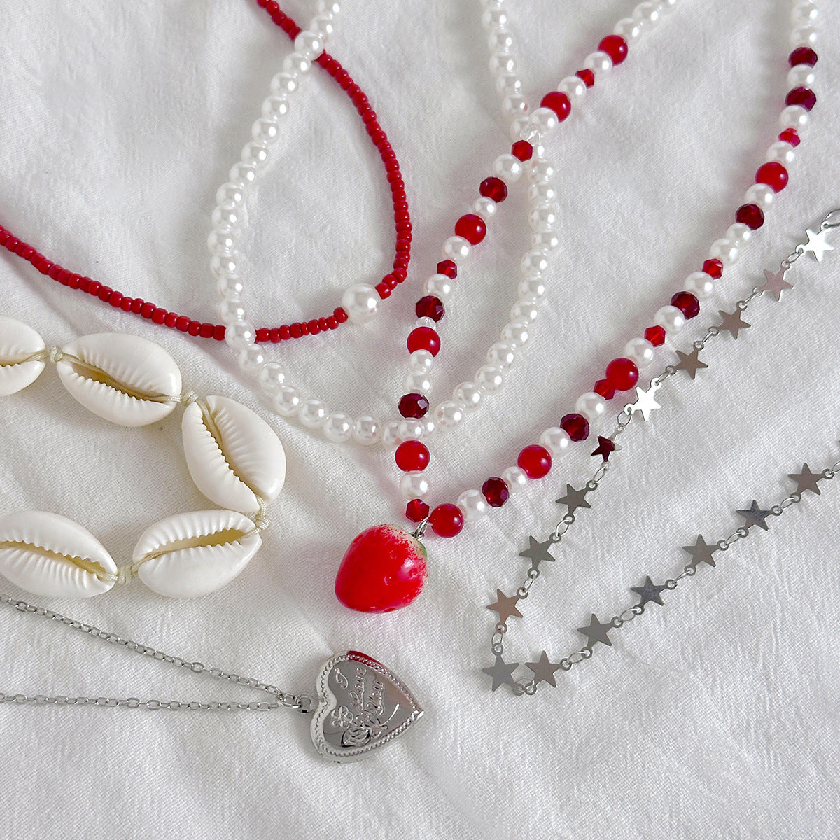 Sweet Heart Strawberry Alloy Pendant Imitation Pearl Beaded Necklace Set for Women