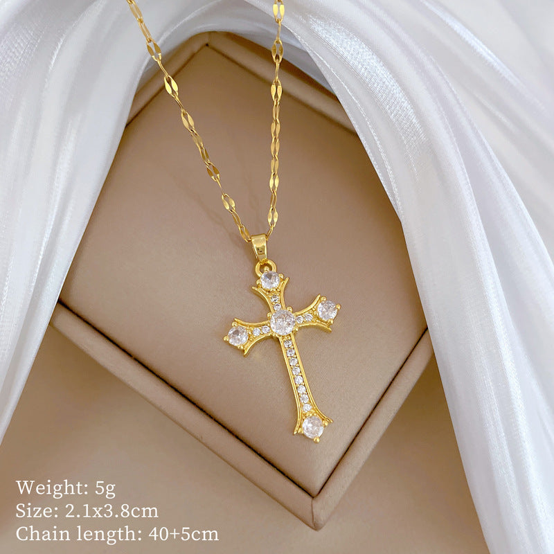 Collana in Stile Cartone Animato con Cuore in Acciaio al Titanio con Pendente in Rame e Intarsio di Strass per Donne e Uomini