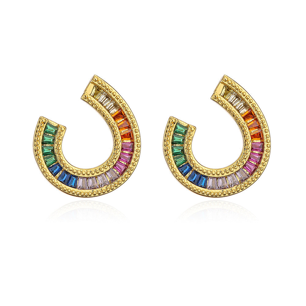 Orecchini da donna geometrici minimalisti in rame con placcatura in oro 18 carati e perni in zirconia arcobaleno