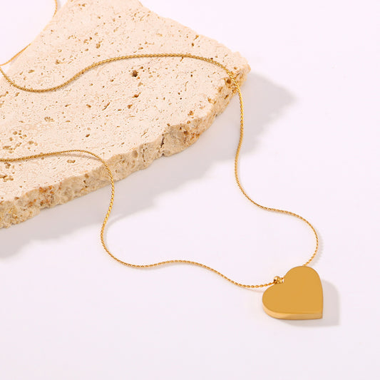 Collar Minimalista con Colgante de Corazón de Acero de Titanio Bañado en Oro de 18K con Cadena O para Mujer
