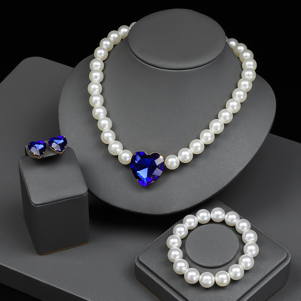 Minimalist Heart-Shaped Pearl Necklace Set with Alloy Pendant, Electroplated Finish, Includes Earrings Bracelet and Necklace for Women