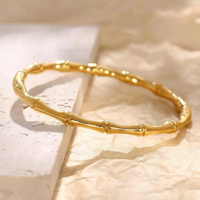Elegant Bamboo Segment Bangle Bracelet for Women Solid Titanium Steel with 18K Gold Plating Vintage Chinese-Inspired Design