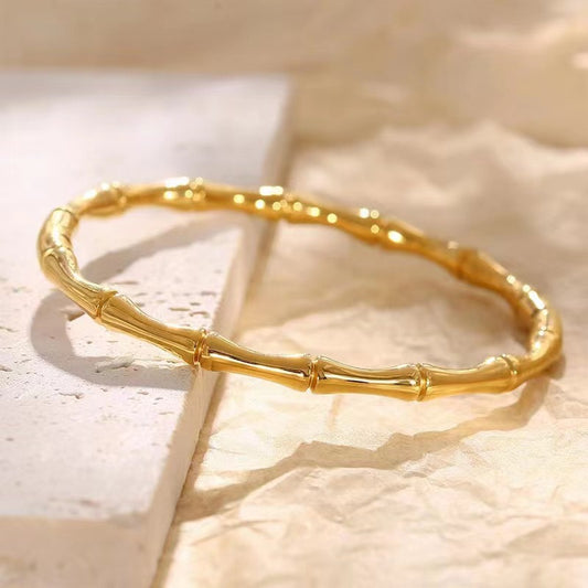 Elegante brazalete de bambú segmentado para mujer, de acero de titanio macizo con chapado en oro de 18 quilates, diseño vintage de inspiración china