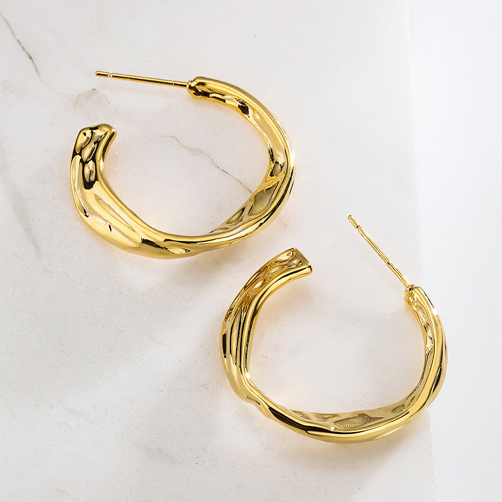 Minimalist Geometric C-Shaped Copper Earrings for Women with Gold Plating Hip-Hop Design
