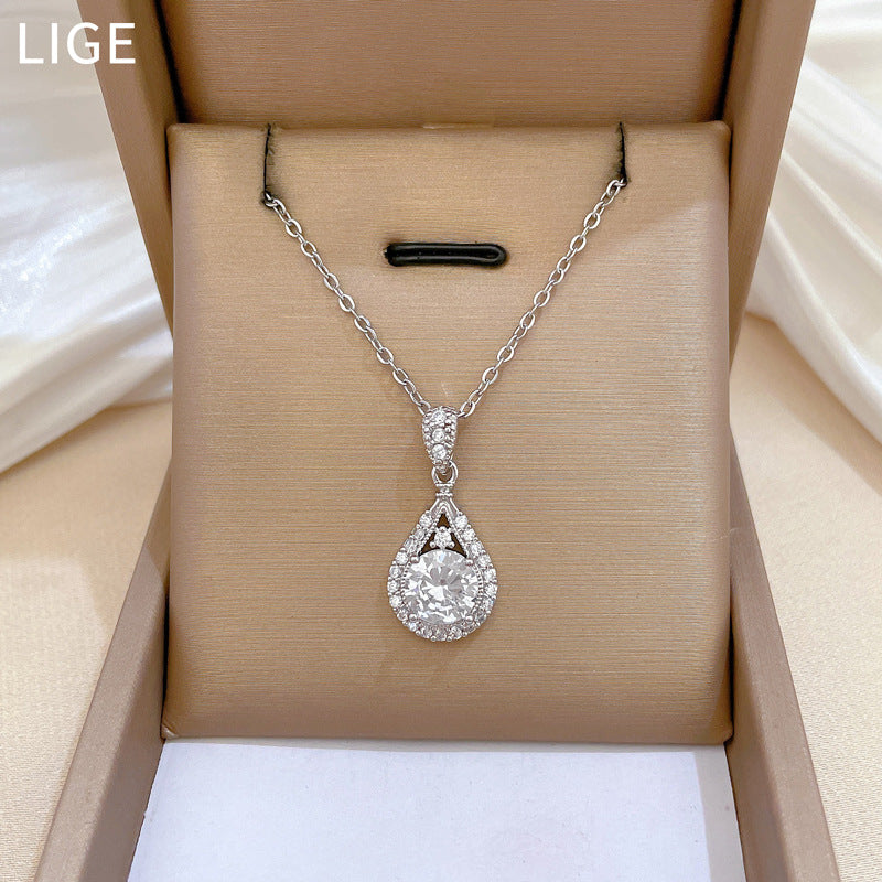 Minimalist Sweet Teardrop Geometric Gold Plated Rhinestone Inlay Titanium Steel Necklace for Women
