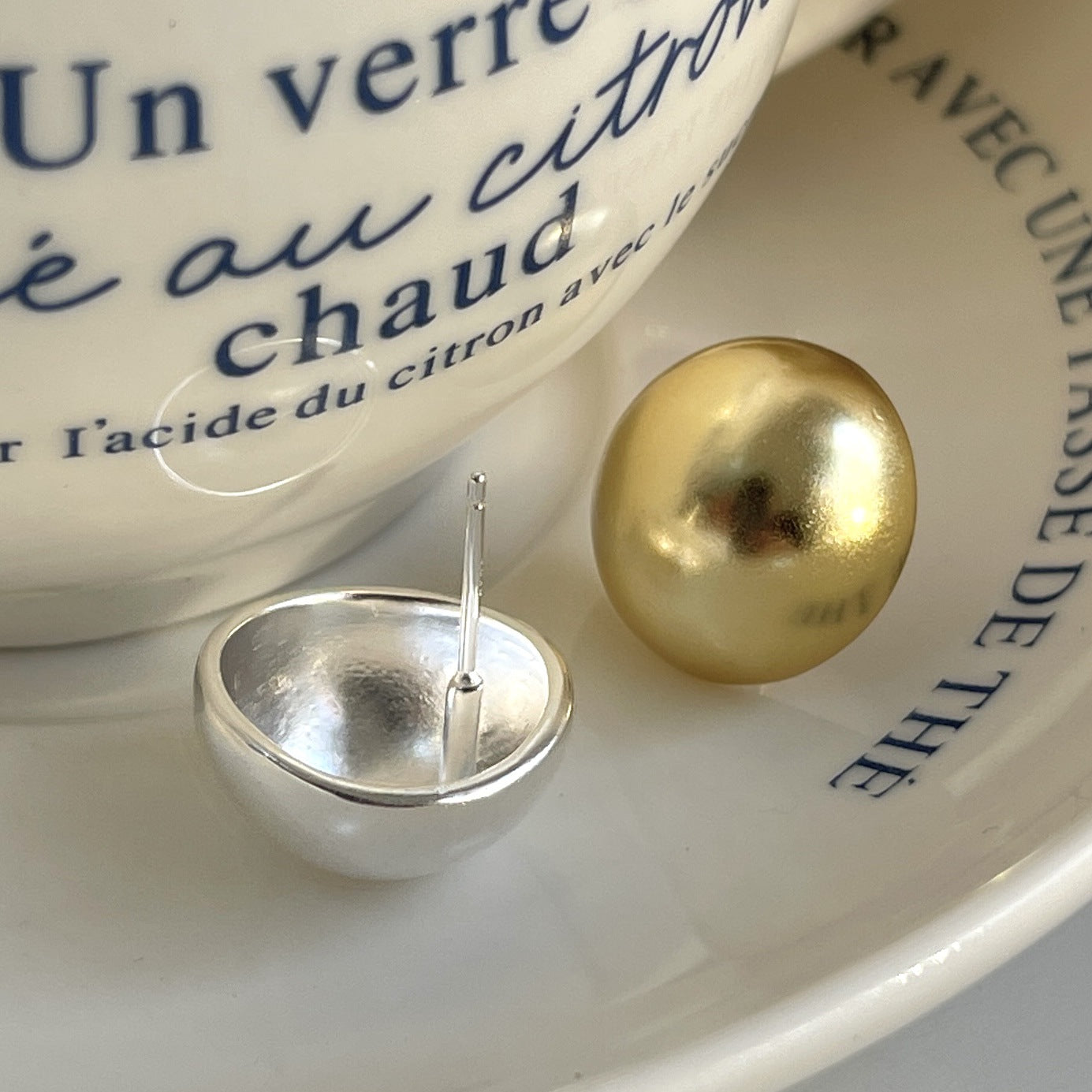 Sweet Matte Round Geometric 925 Sterling Silver Earrings with Pearl Inlay Polka Dot Design