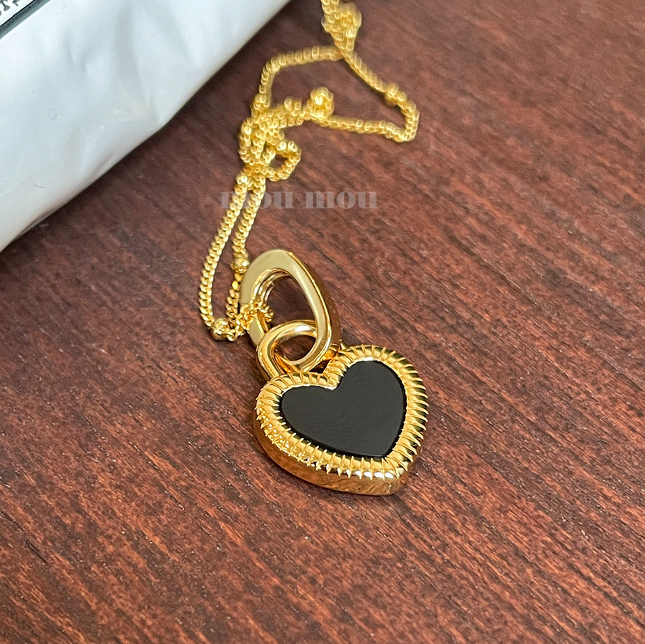 Collana con ciondolo a cuore minimalista in argento sterling 925 placcato oro su catena a serpente