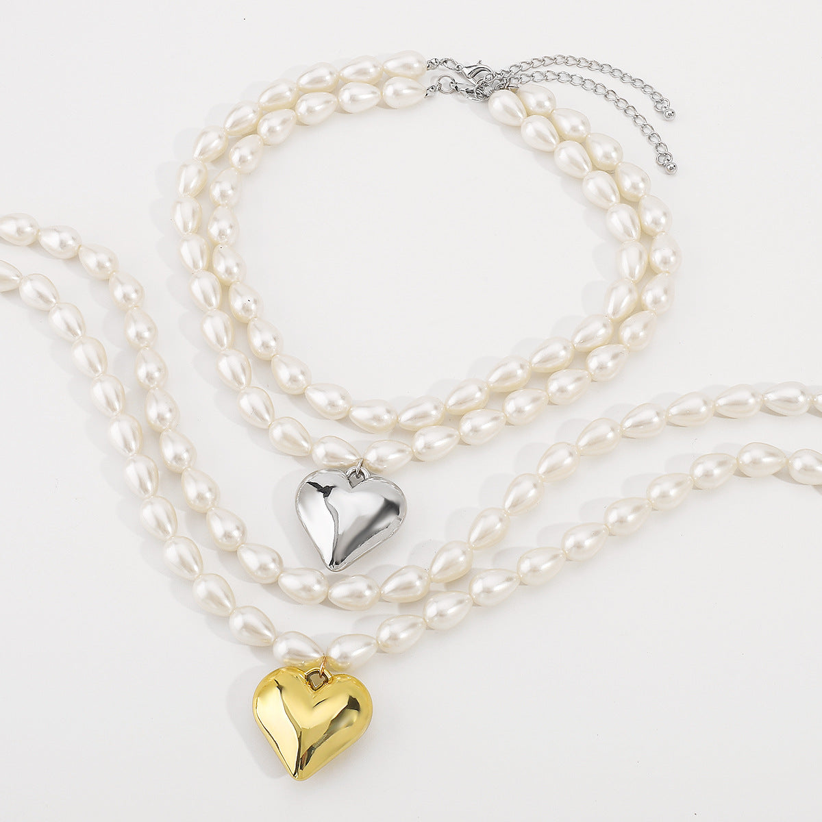 Collana con ciondolo a forma di cuore in perle artificiali, stile vintage francese, con finitura placcata per donna