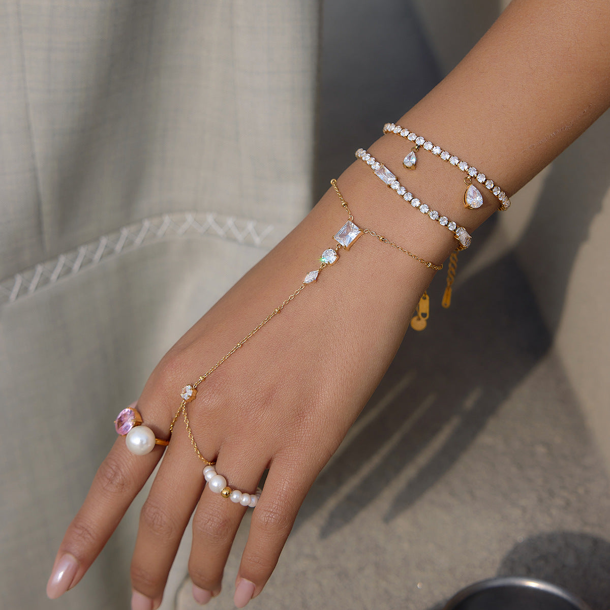 Elegant Minimalist Geometric Stainless Steel Plated Cubic Zirconia Link Bracelet for Women