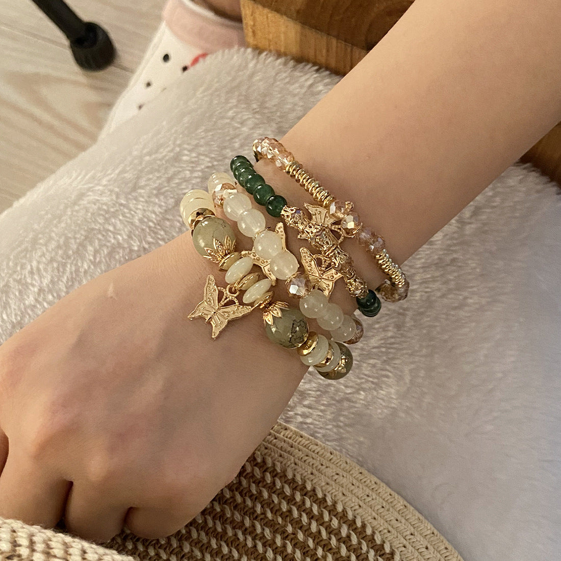 Set di braccialetti bohémien con perline a farfalla in argilla polimerica con finitura artigianale da donna
