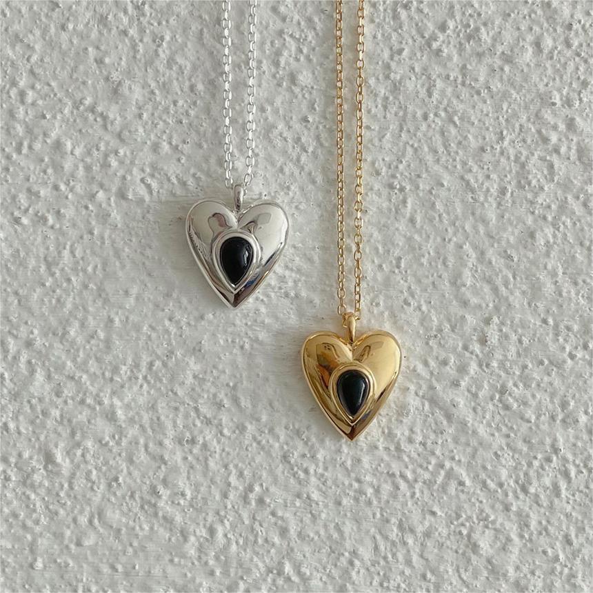 Minimalist Heart Pendant Necklace in 925 Sterling Silver with Plated Finish, Delicate Cross Chain, Fresh and Sweet Style