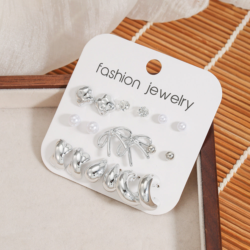 Vintage Geometric Heart Alloy Plated Earrings with Pearl