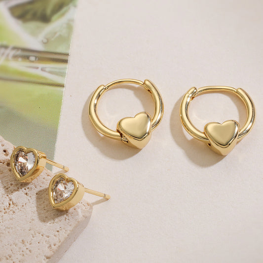 Pendientes de cobre con forma de corazón minimalista con chapado en oro de 18 quilates y circonitas micropavé para mujer
