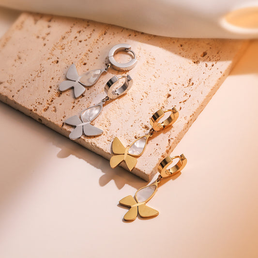 Orecchini a farfalla minimalisti in acciaio al titanio per donna con placcatura in oro vero, accessorio di moda in stile Instagram