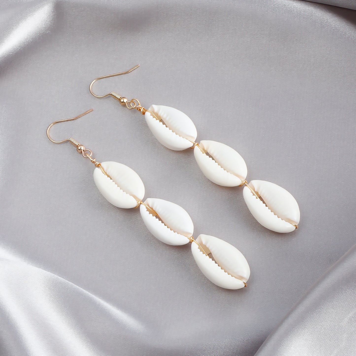 Minimalist Beach-Inspired Natural White Shell Earrings for Women with Geometric Shape and Plated Finish